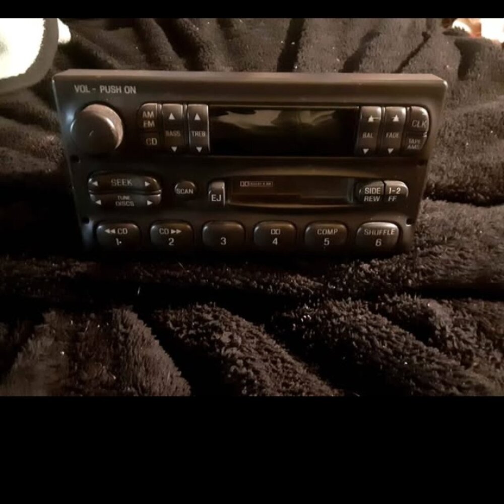 Ford factory radio